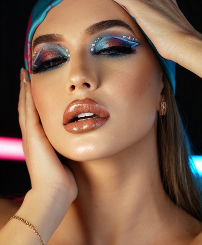 Editorial Makeup